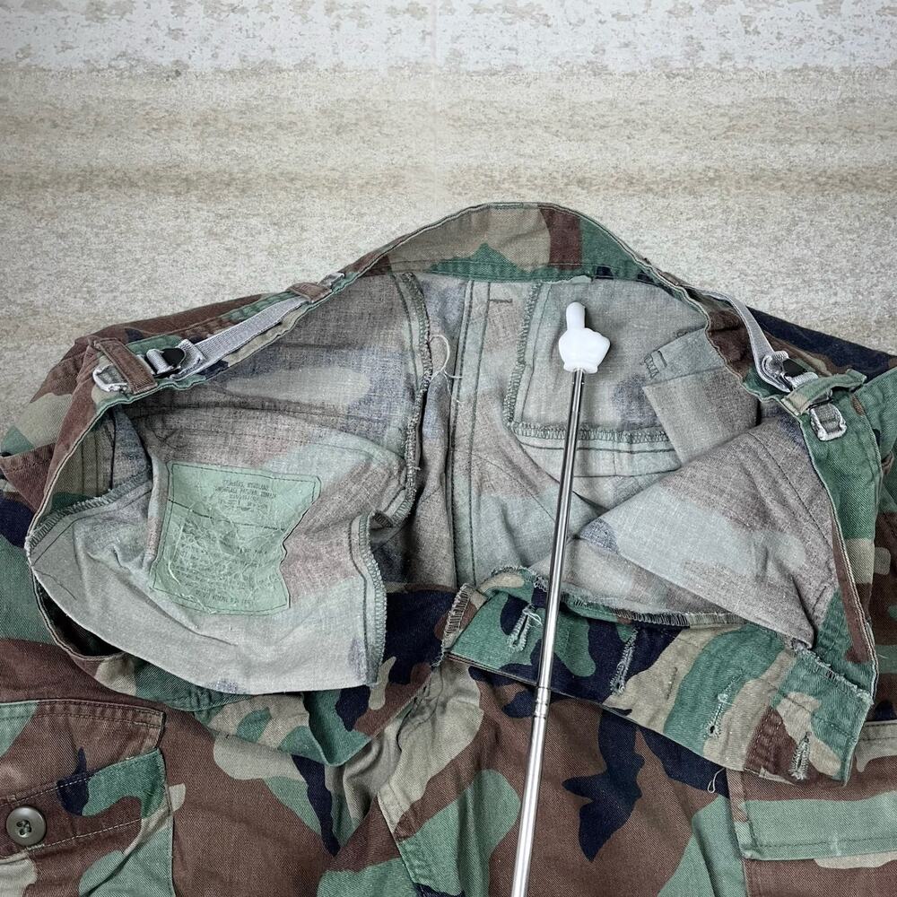Vintage 90s Military Camo Tactical Pants 28x28 Baggy Wide Leg Fit Button Fly - Picture 4 of 6